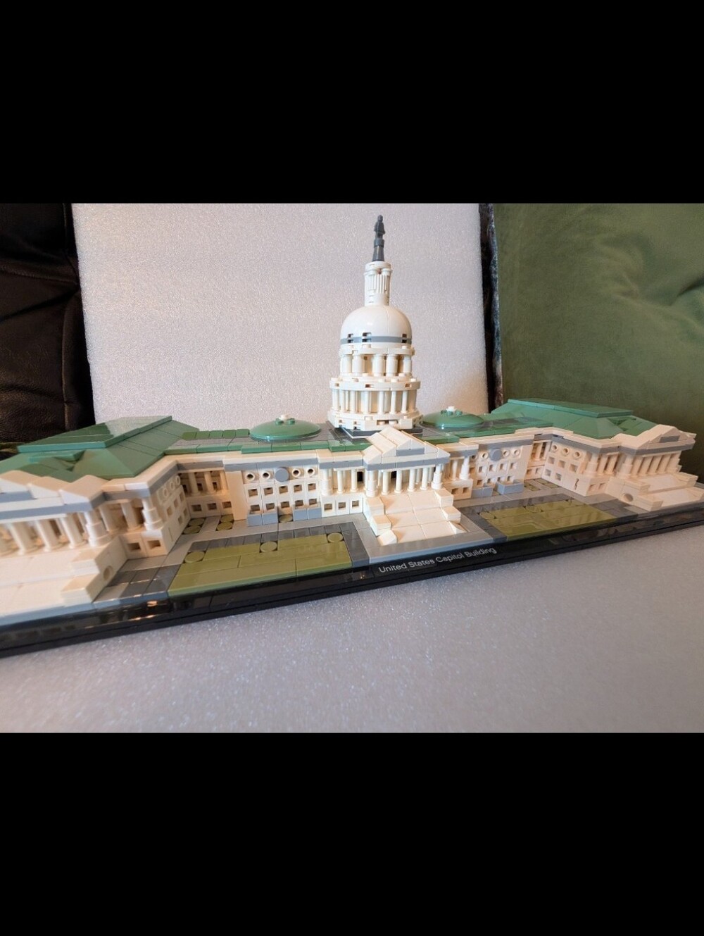 Lego United States Capitol Building 21030 Complete